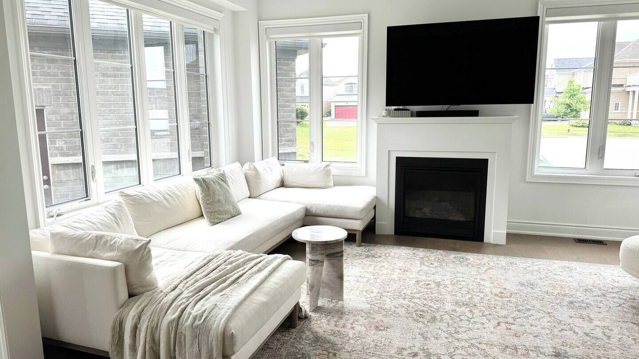 Photo of Livingroom in Whitby