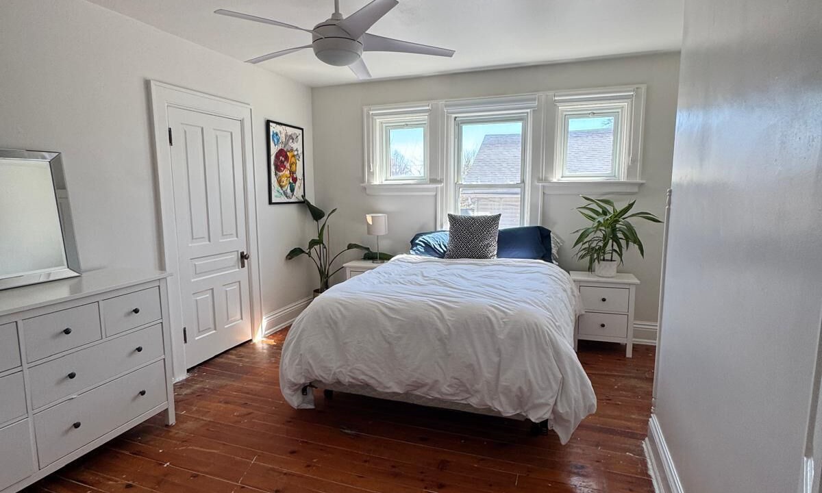 Photo of Bedroom in Sarnia