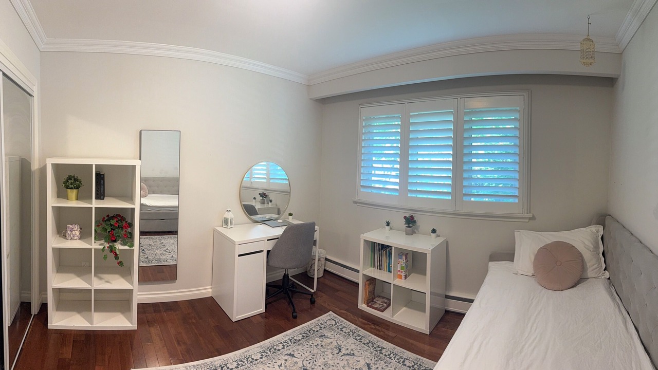 Photo of Bedroom in Mineola