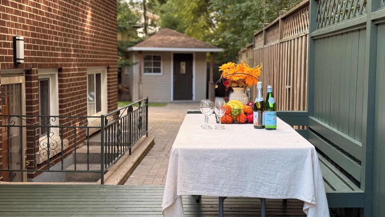 Photo of Outdoor in Mineola