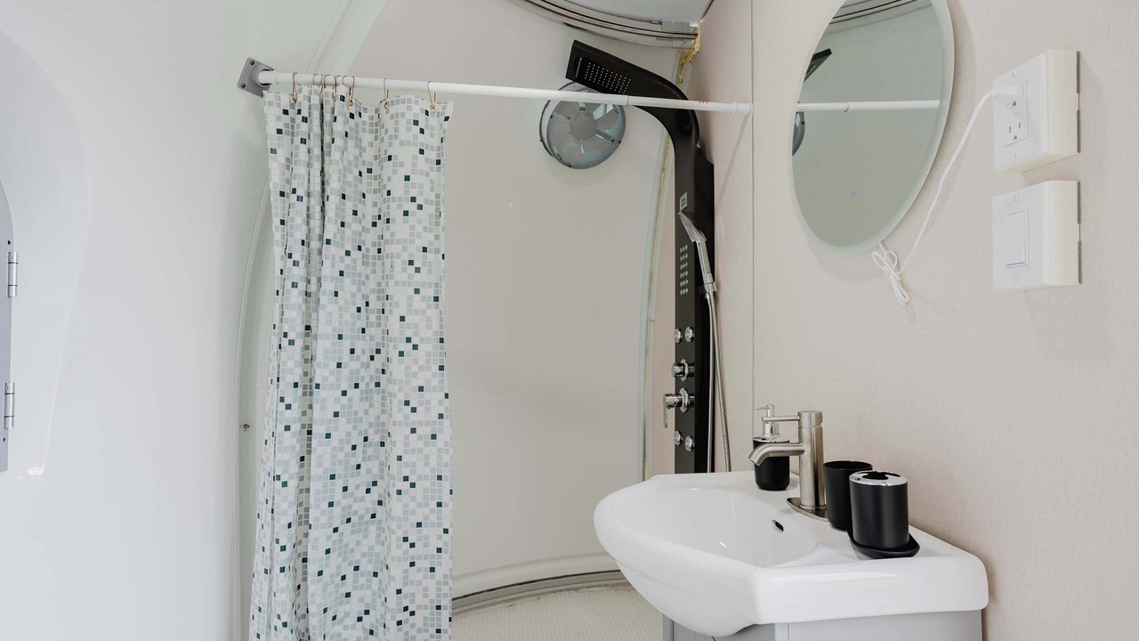 Photo of Bathroom in Carling
