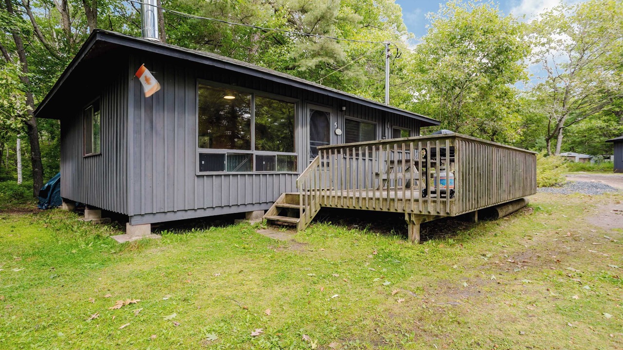 Photo of Outdoor in Carling