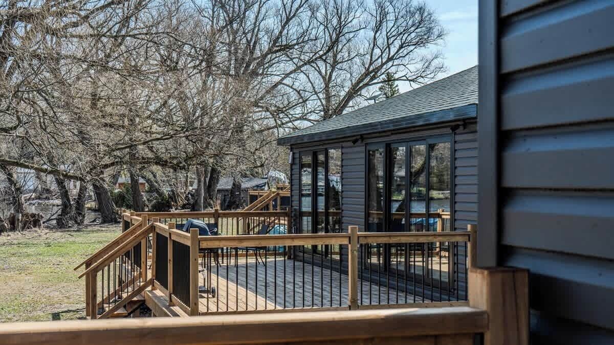 Photo of Outdoor in Harwood