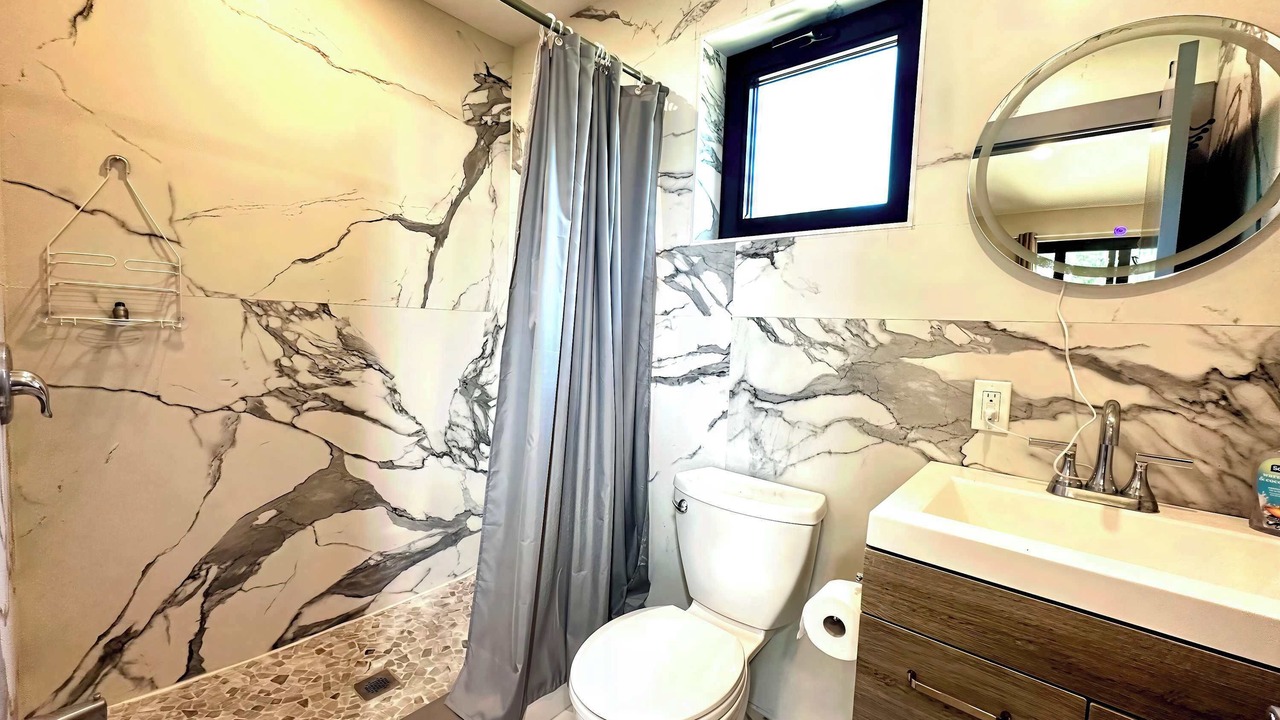 Photo of Bathroom in Harwood