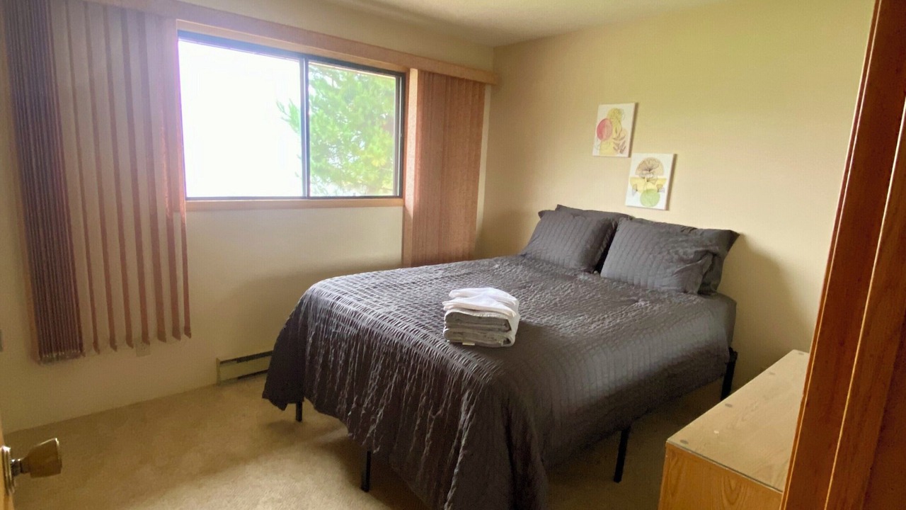 Photo of Bedroom in Unorganized Thunder Bay District