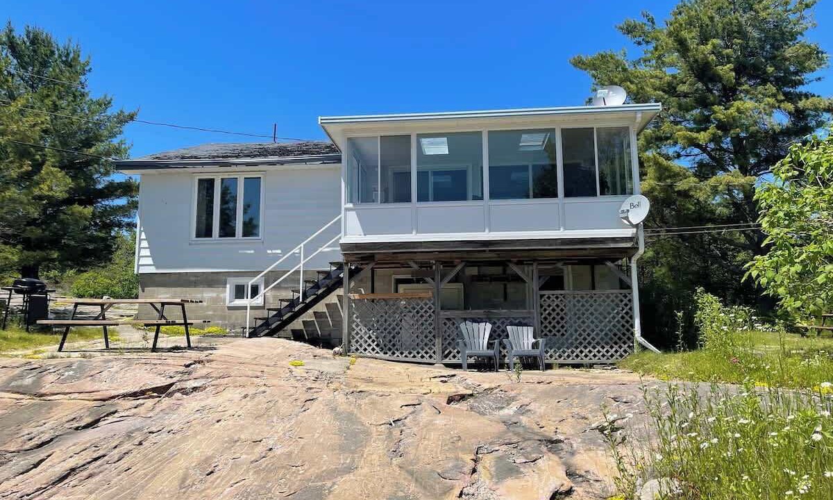 Photo of Outdoor in Carling