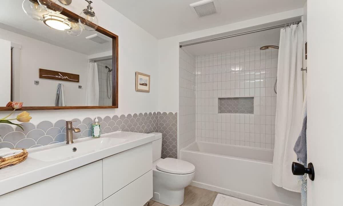 Photo of Bathroom in Carling