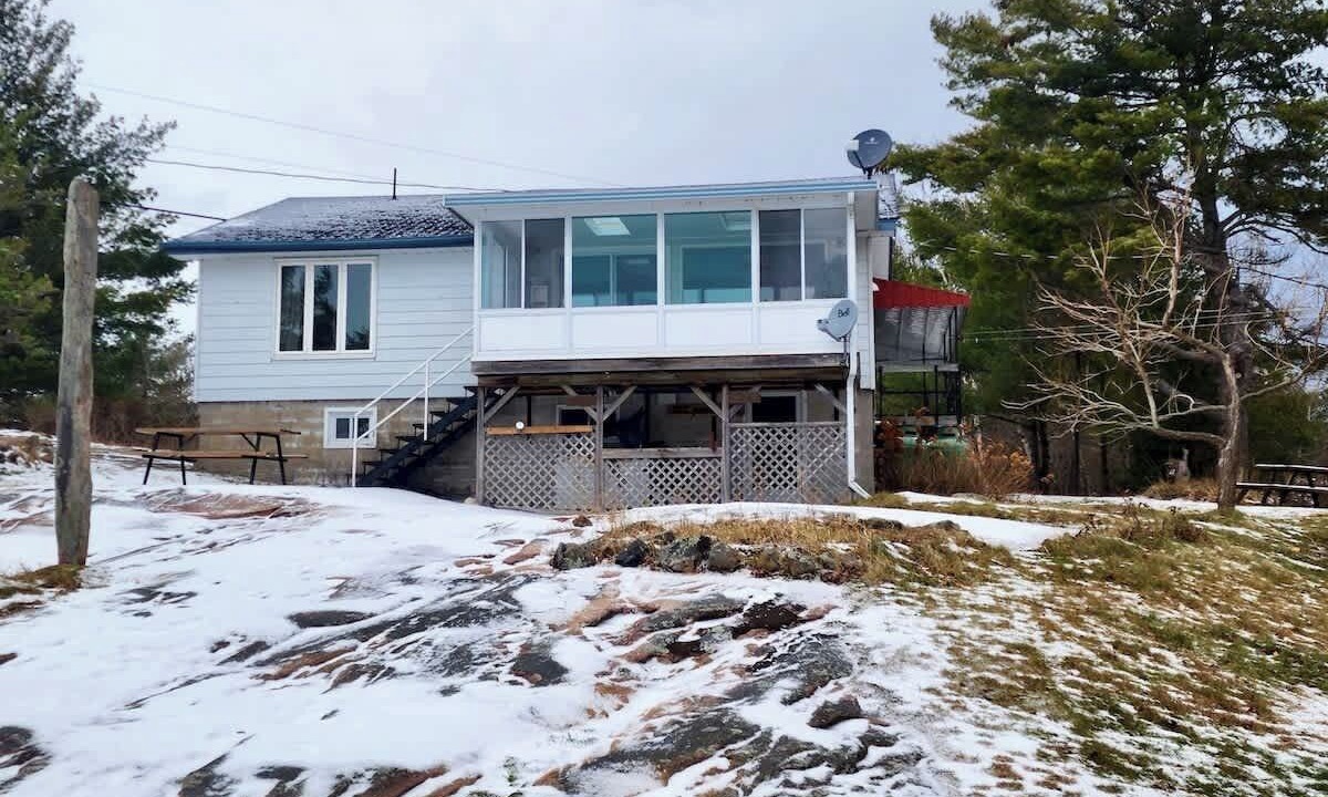 Photo of Outdoor in Carling