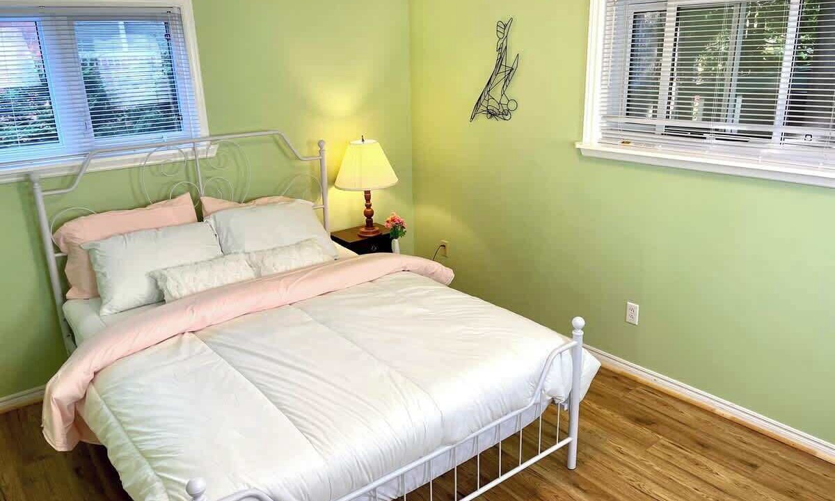 Photo of Bedroom in Bobcaygeon