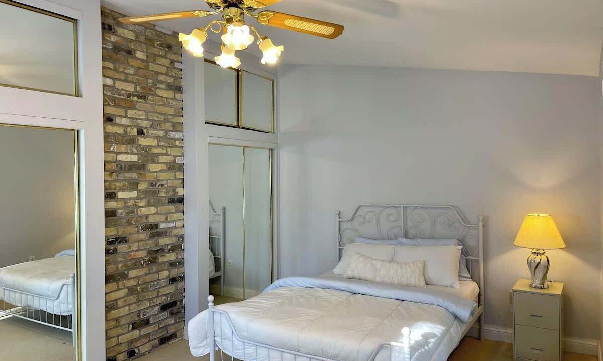Photo of Bedroom in Bobcaygeon