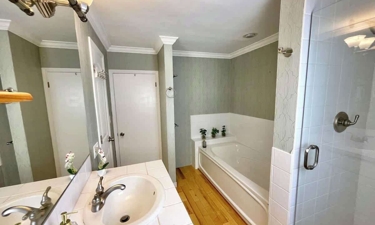Photo of Bathroom in Bobcaygeon