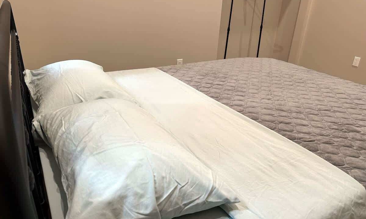 Photo of Bedroom in Lakefield