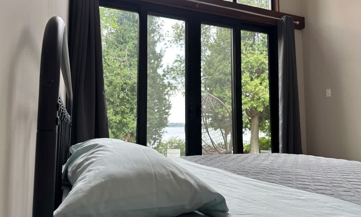 Photo of Bedroom in Lakefield