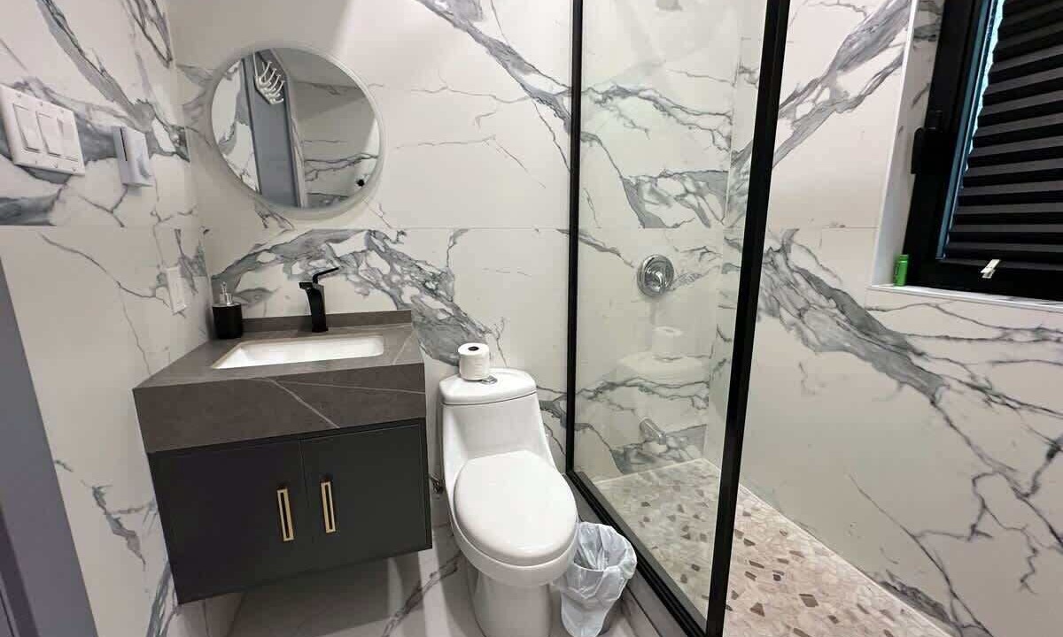 Photo of Bathroom in Lakefield