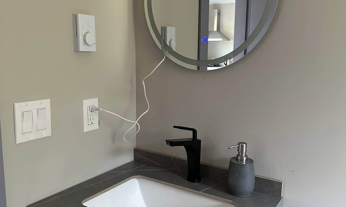 Photo of Bathroom in Lakefield