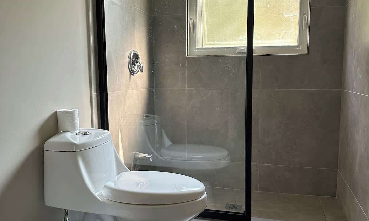 Photo of Bathroom in Lakefield