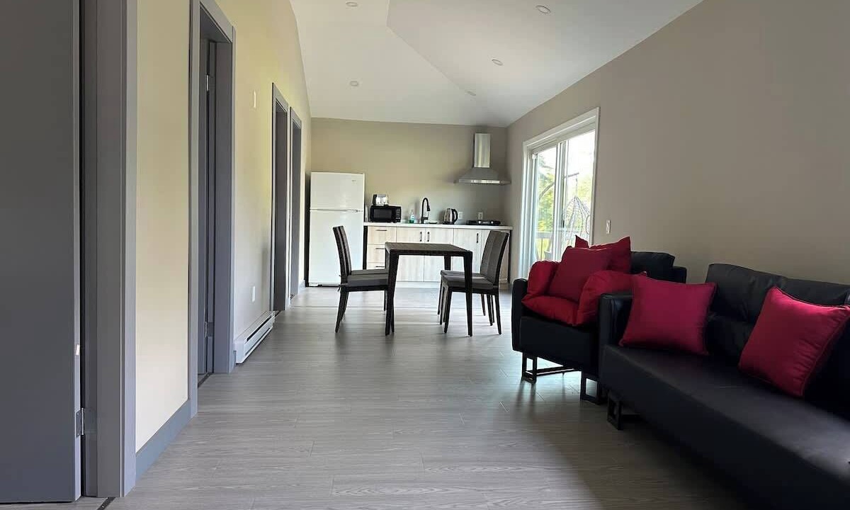 Photo of Livingroom in Lakefield