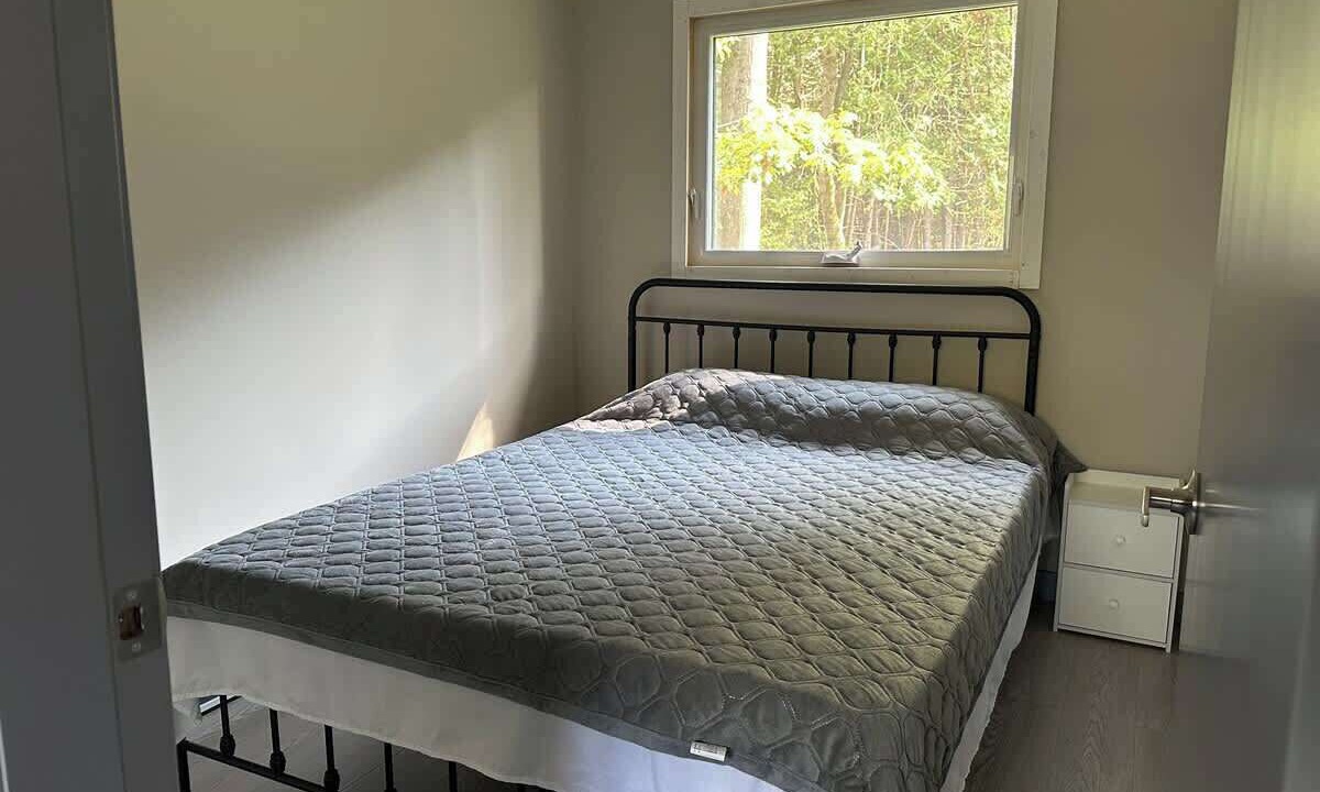 Photo of Bedroom in Lakefield