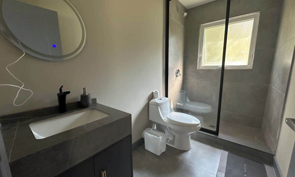 Photo of Bathroom in Lakefield