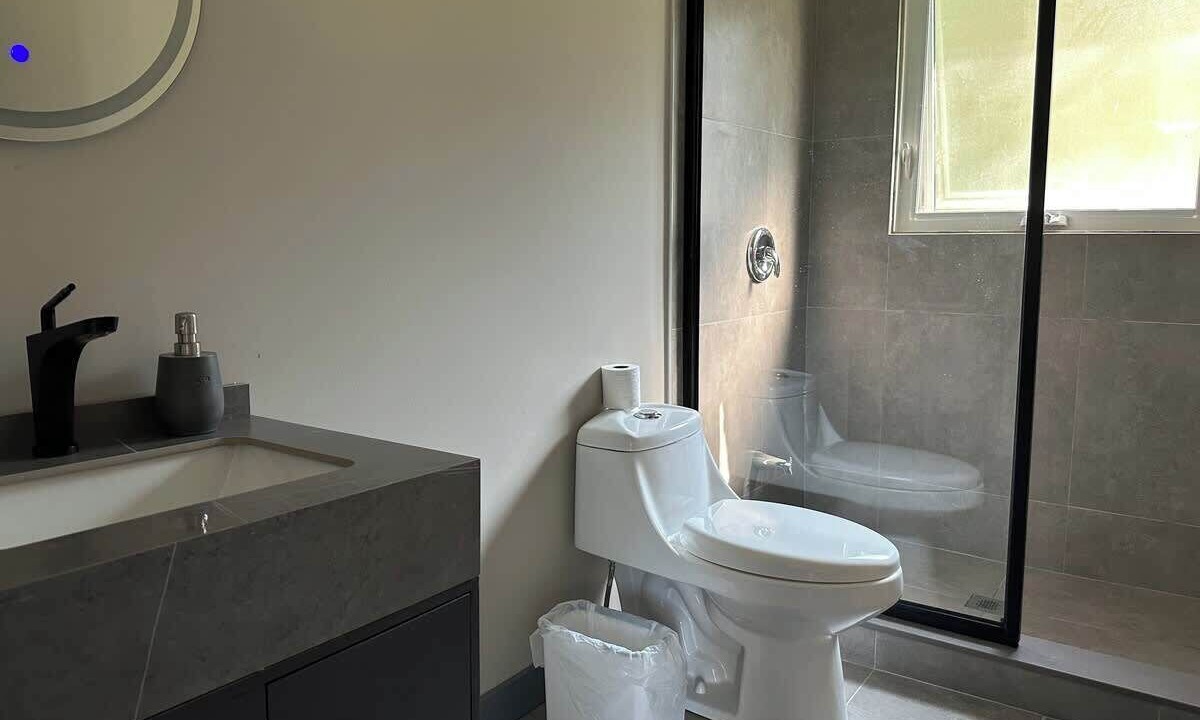 Photo of Bathroom in Lakefield