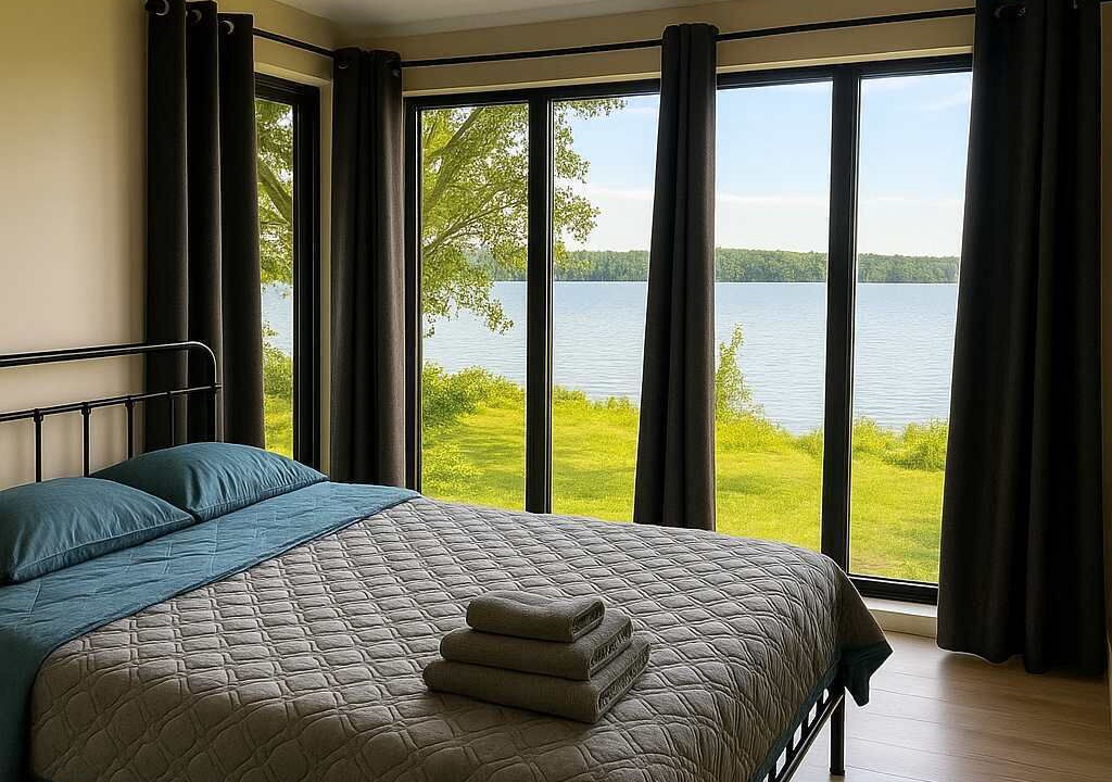Photo of Bedroom in Lakefield