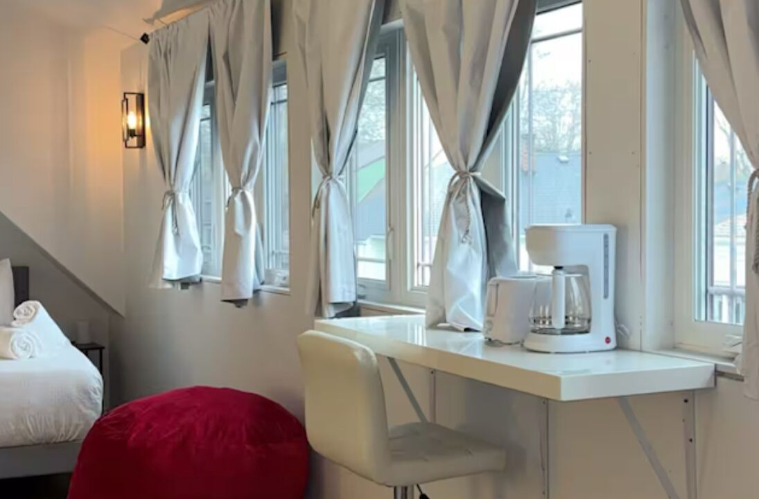 Photo of Bedroom in Port Colborne