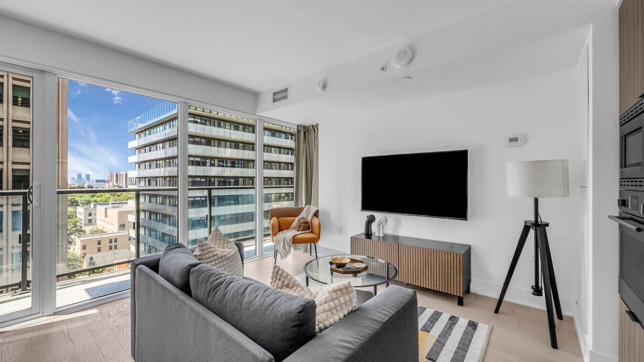 Photo of Livingroom in Bay Cloverhill