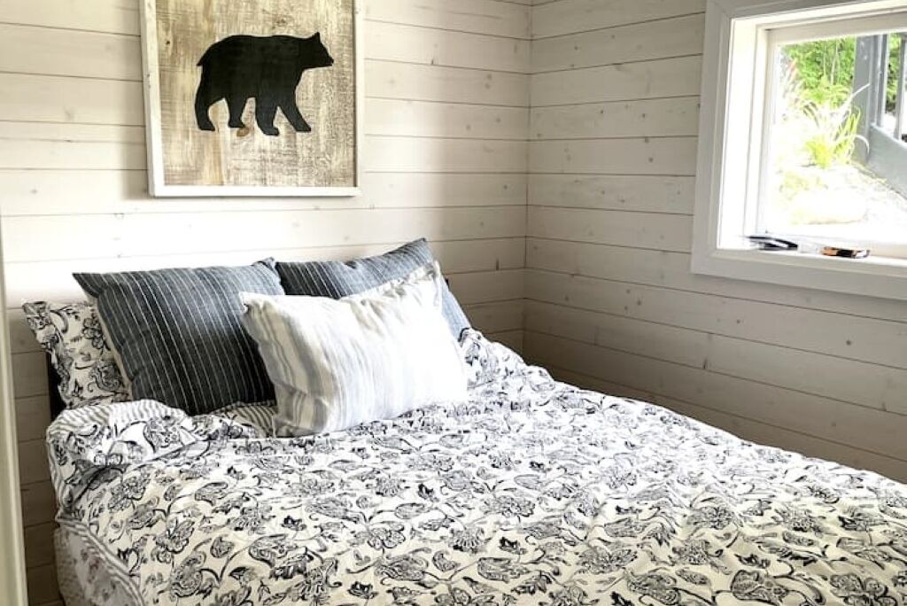 Photo of Bedroom in Utterson