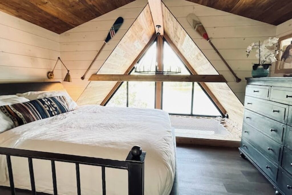 Photo of Bedroom in Utterson