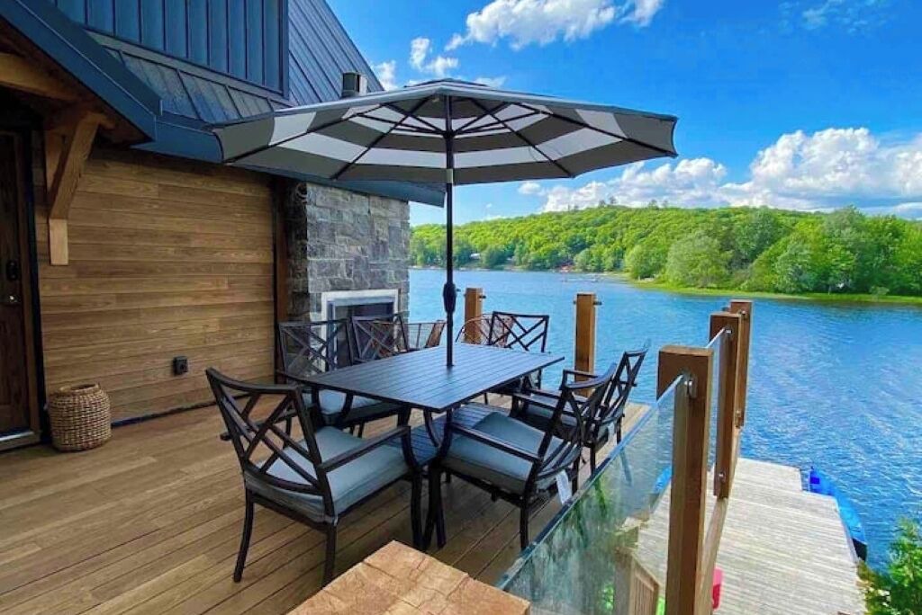 Photo of Outdoor in Utterson