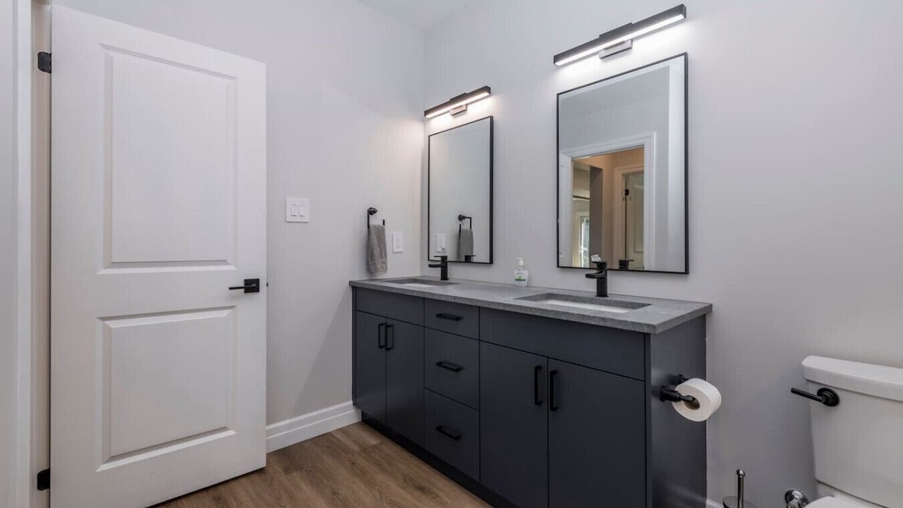 Photo of Bathroom in Georgian Bay