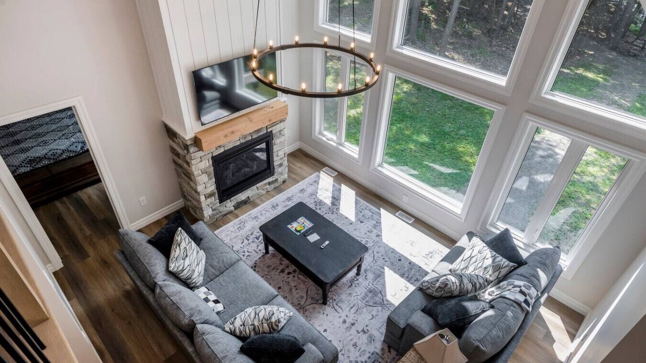 Photo of Livingroom in Georgian Bay