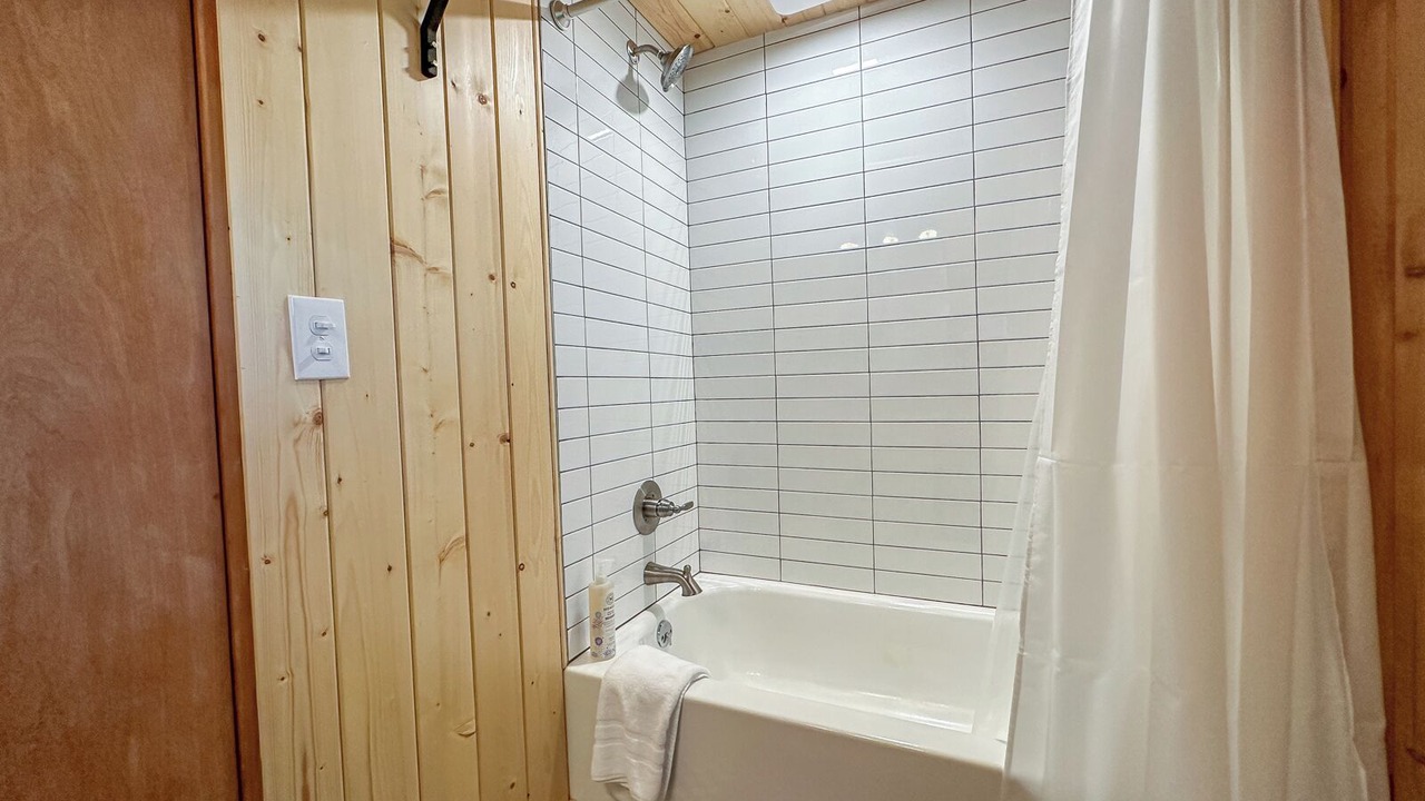 Photo of Bathroom in Schroeder