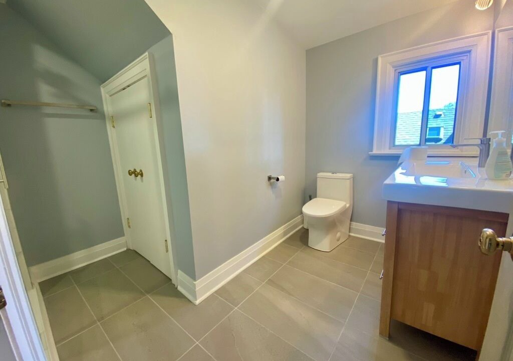 Photo of Bathroom in The Beaches