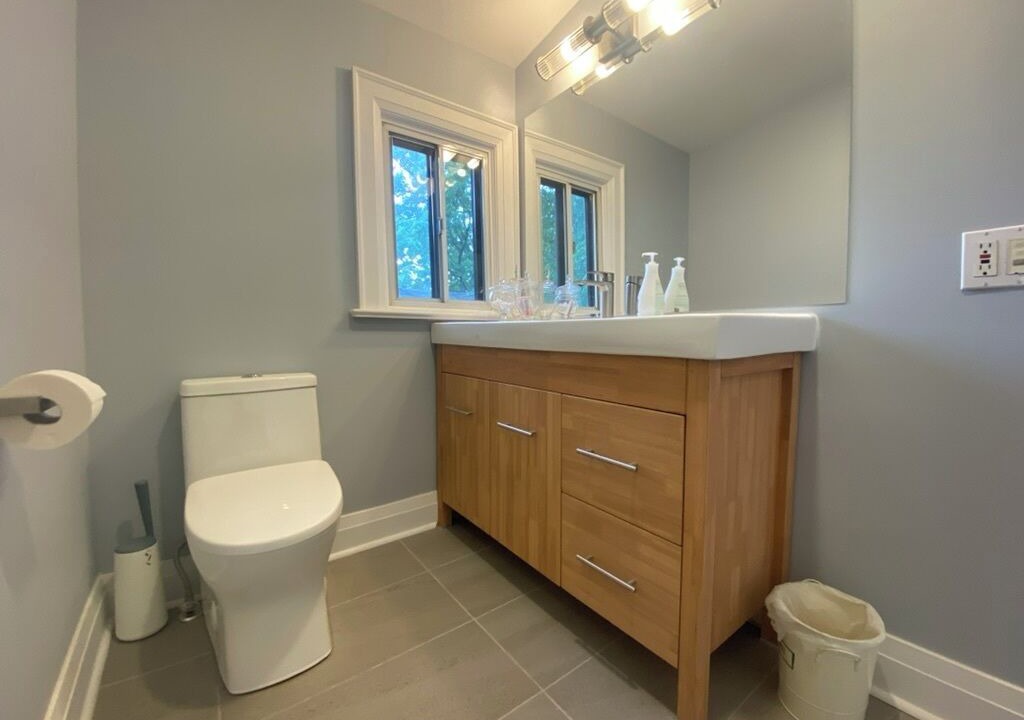 Photo of Bathroom in The Beaches