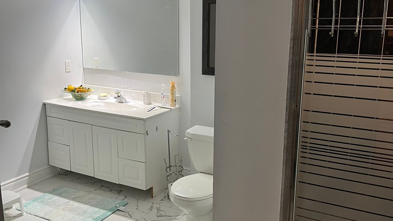 Photo of Bathroom in Central Erin Mills
