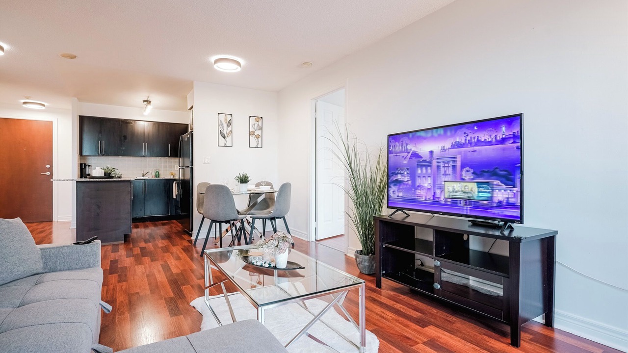 Photo of Livingroom in Downtown Mississauga