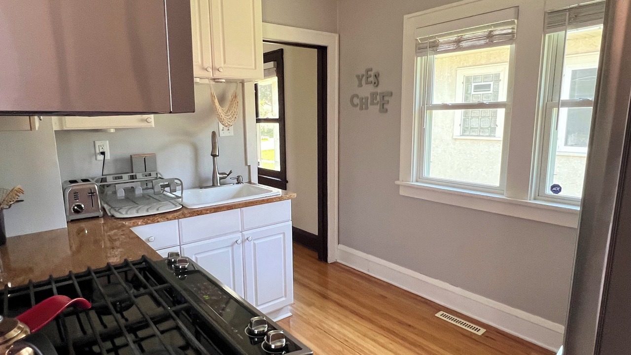 Photo of Kitchen in Victory