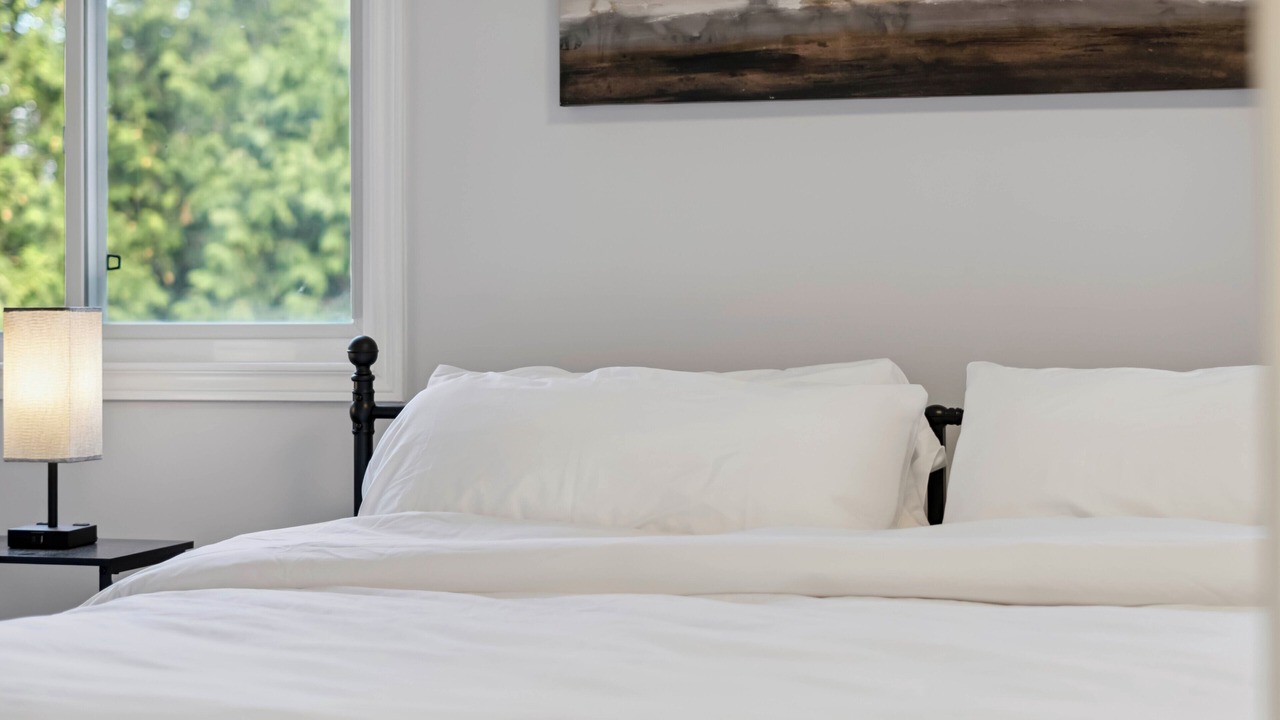 Photo of Bedroom in Ottawa Division