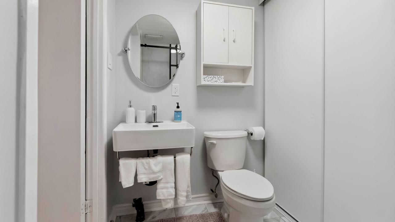 Photo of Bathroom in Ottawa Division
