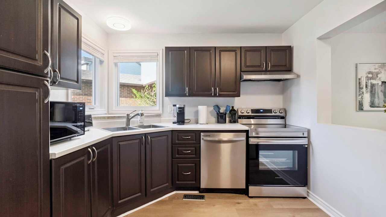 Photo of Kitchen in Ottawa Division