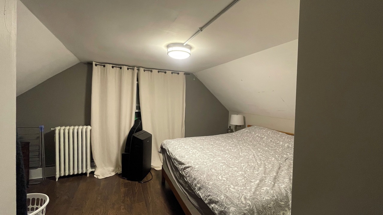 Photo of Bedroom in Sunnyside