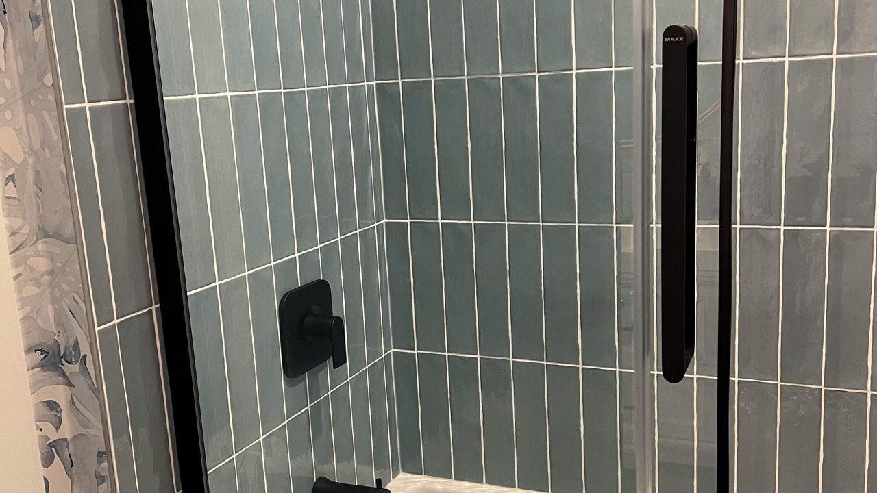 Photo of Bathroom in Lakehurst