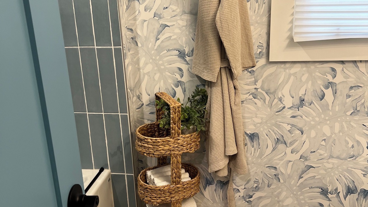 Photo of Bathroom in Lakehurst