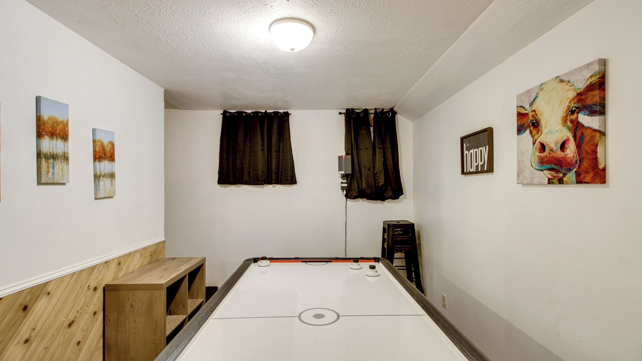 Photo of Bedroom in Cushing