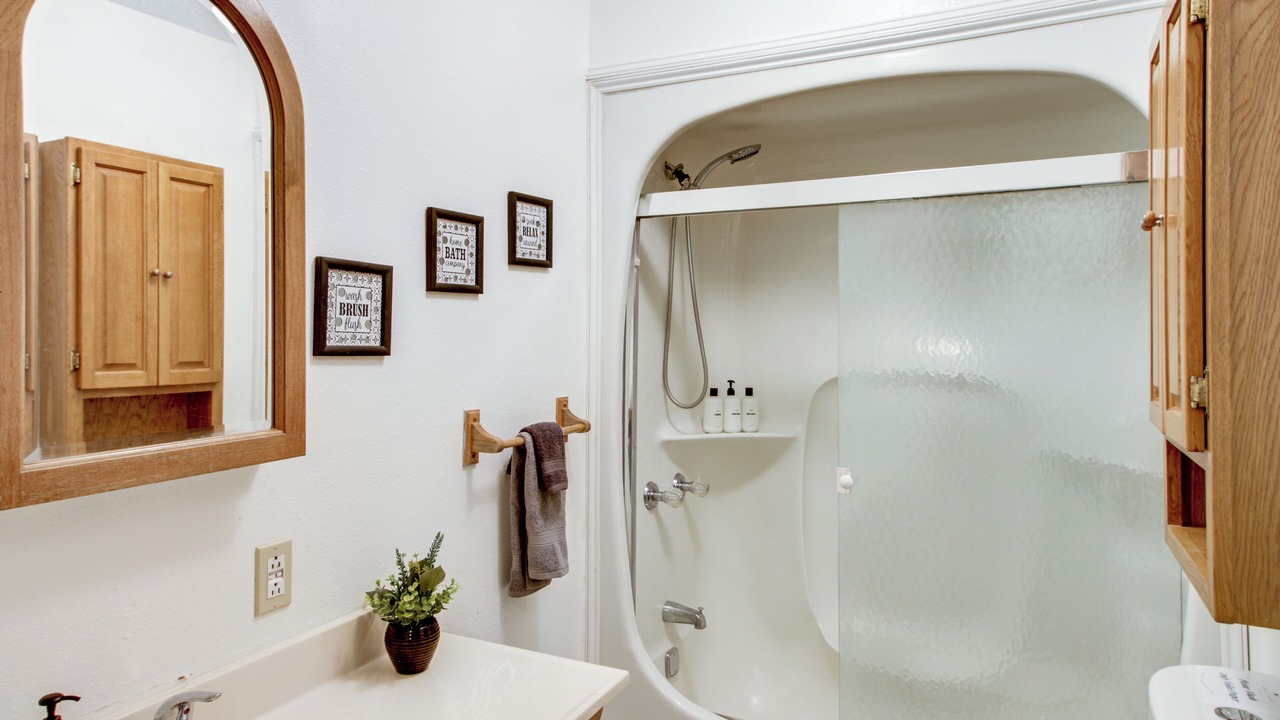 Photo of Bathroom in Cushing