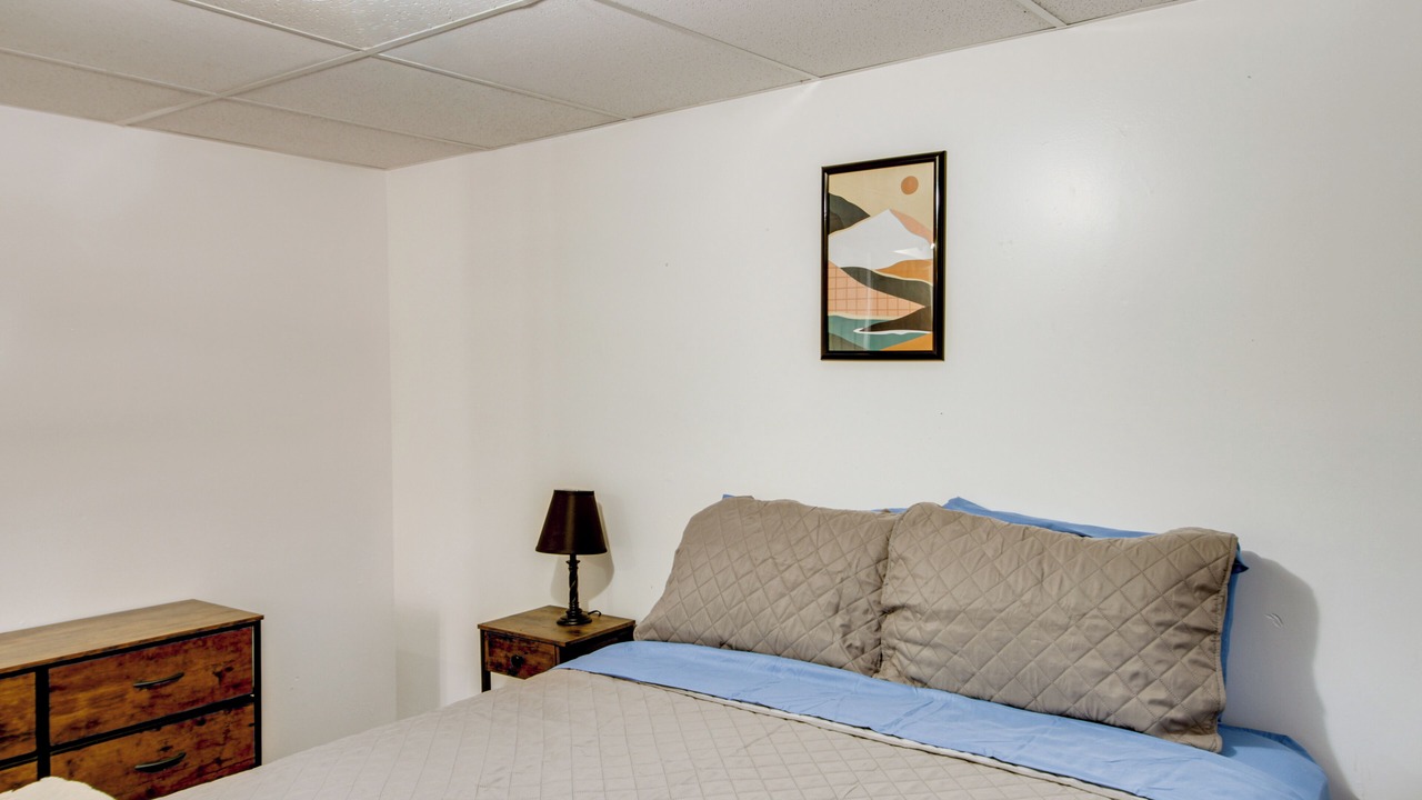 Photo of Bedroom in Cushing