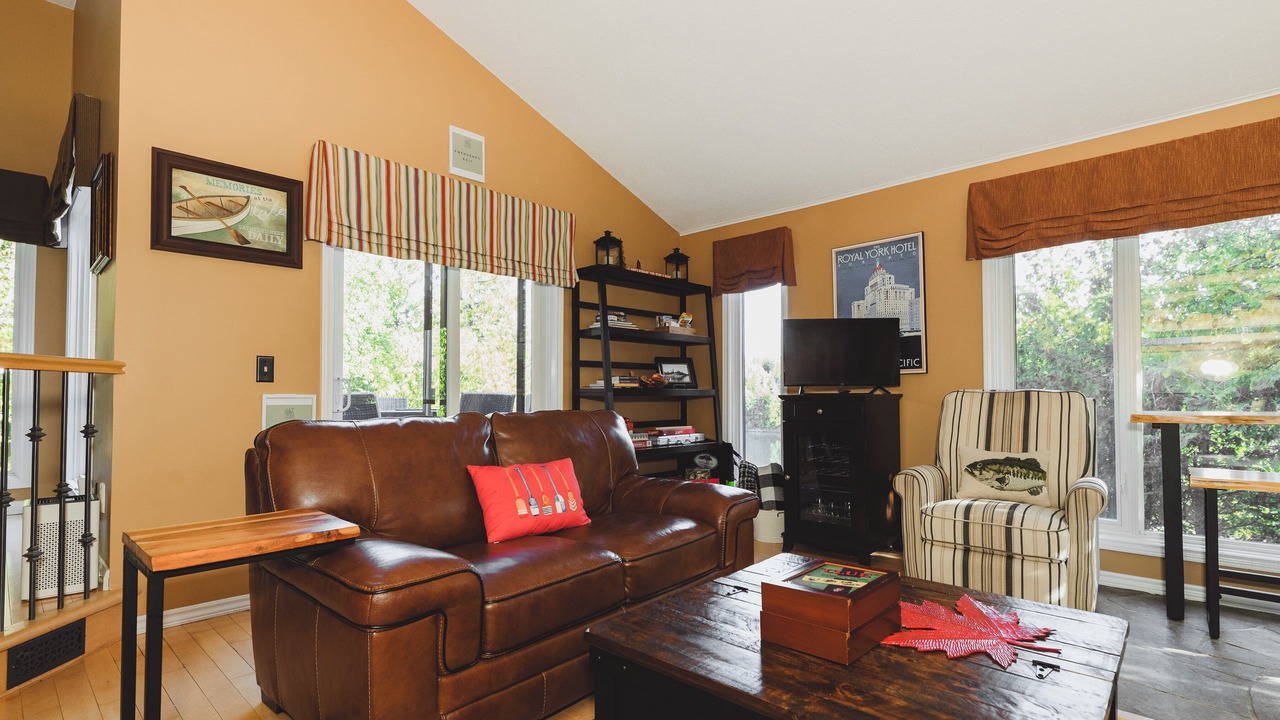 Photo of Livingroom in Tobermory