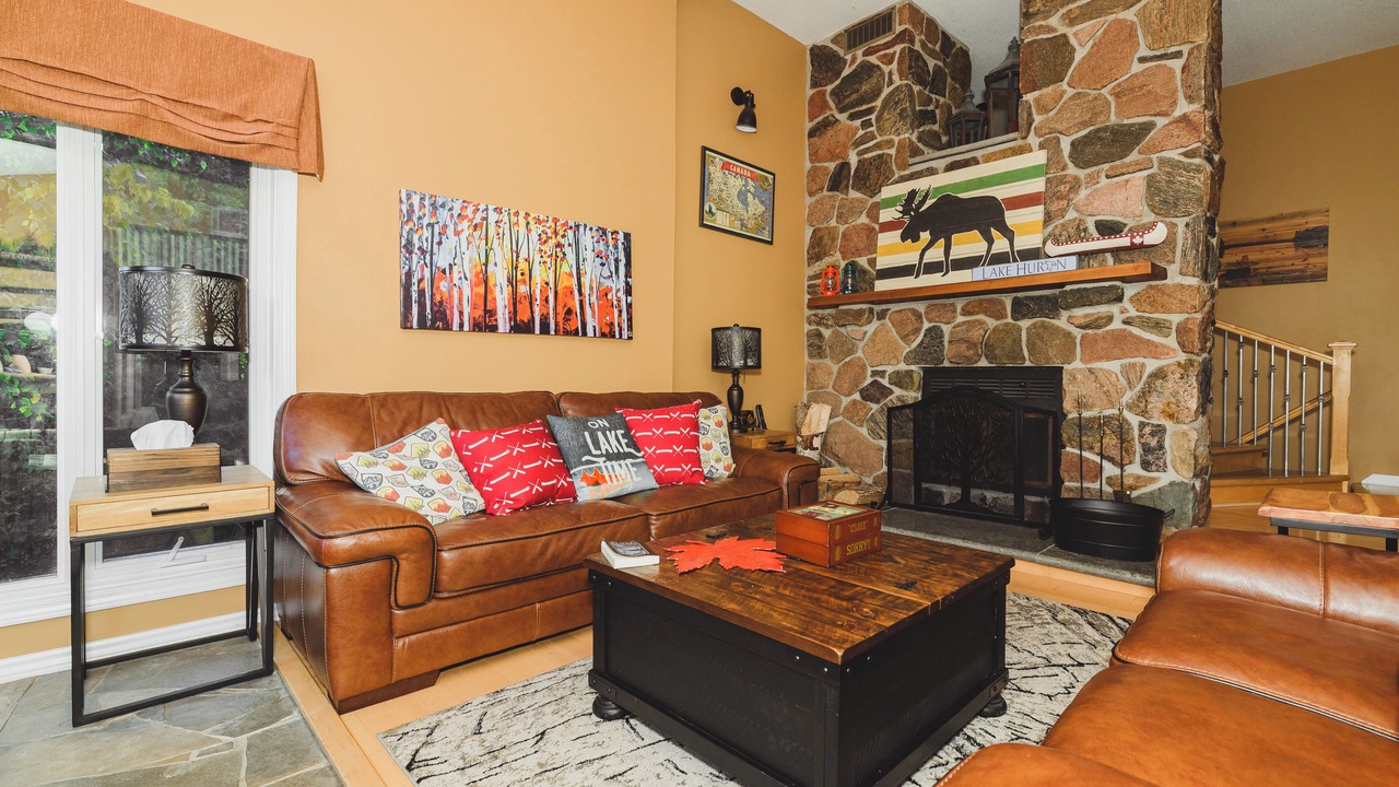 Photo of Livingroom in Tobermory