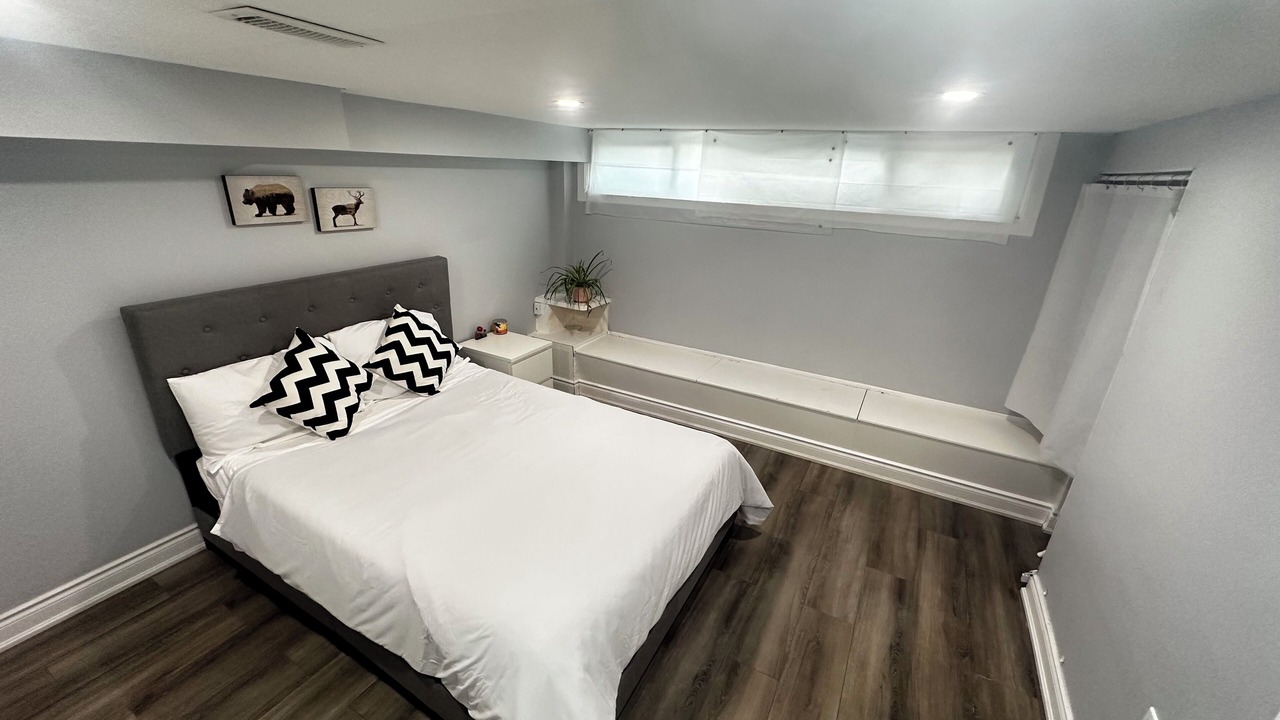 Photo of Bedroom in Ajax